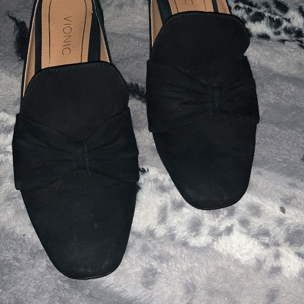 VIONIC Presley Black Velvet Bow Mules — 6.5 - Picture 7 of 11